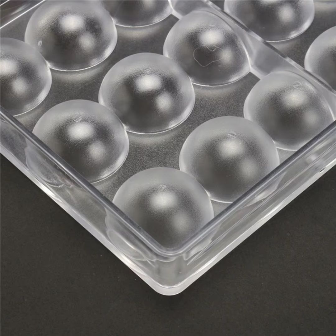 Molde de Policarbonato para Chocolate Media Esfera 24 Cavidades